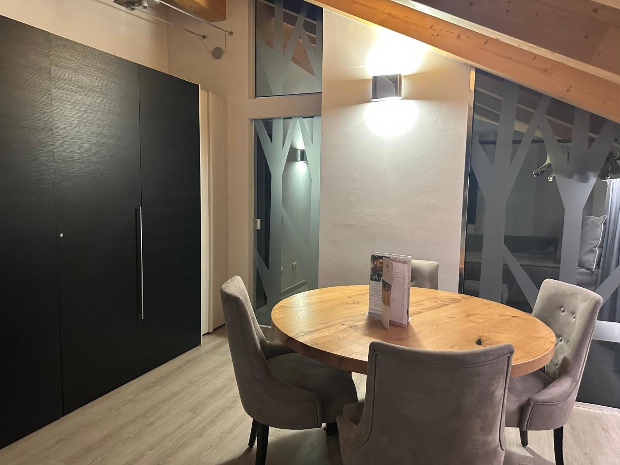 Rosensuite La Residenza Del Rosengarten 핀졸로 외부 사진